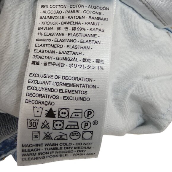 Levi’s Wedgie Icon Fit Jeans 30 High Rise Cheeky Light Wash Vintage Retro Y2K - Picture 8 of 8